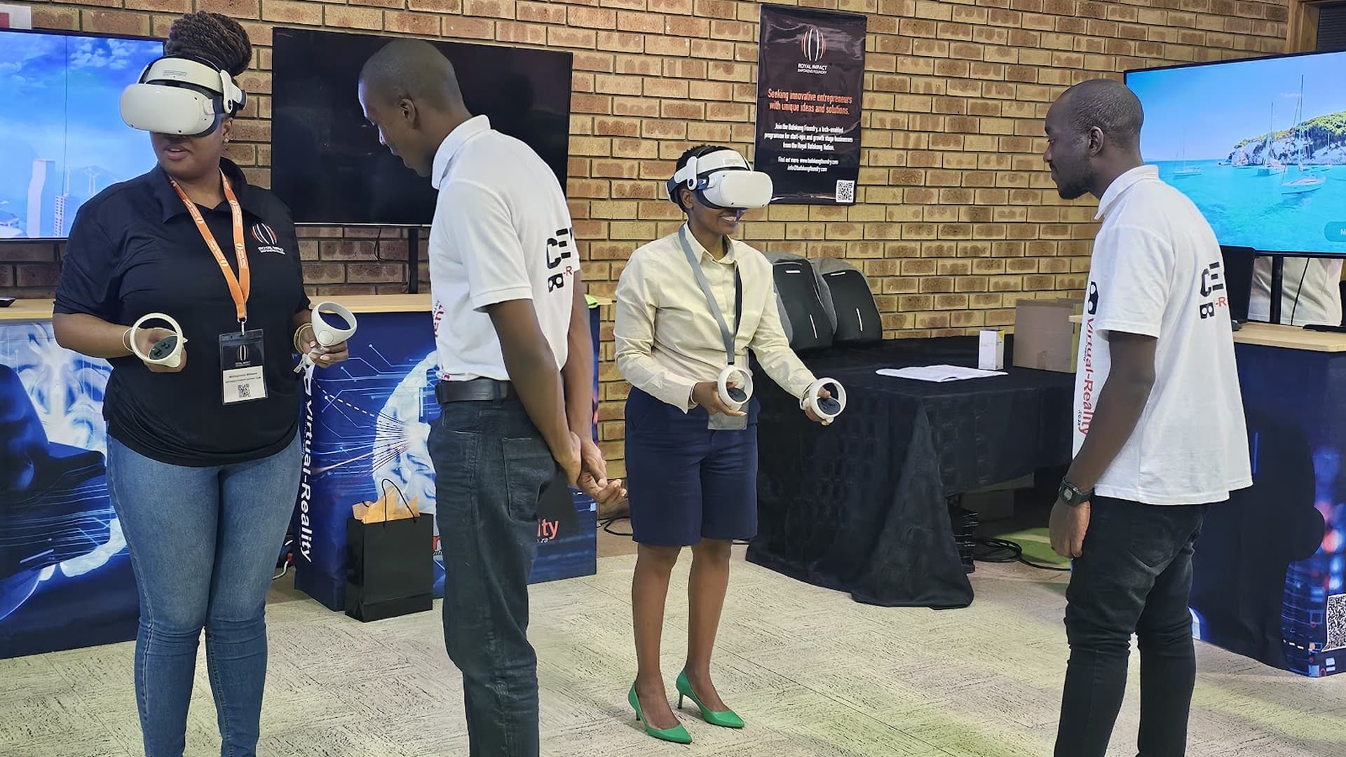 Bringing Virtual Reality to Your Event: The Ultimate Experience with Our Equipment Rentals